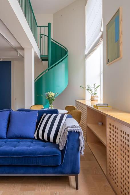 Designer Loft In The City Center Apartment Riga Exterior photo