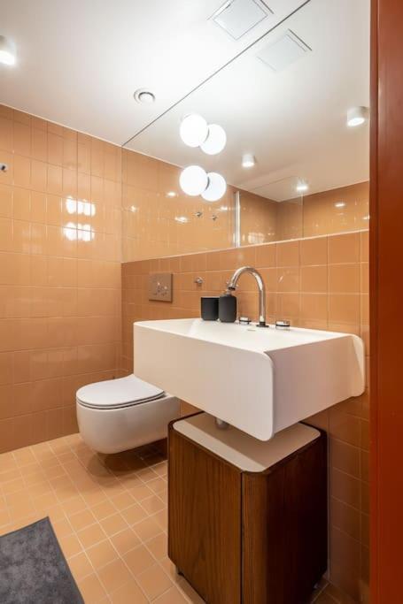 Designer Loft In The City Center Apartment Riga Exterior photo